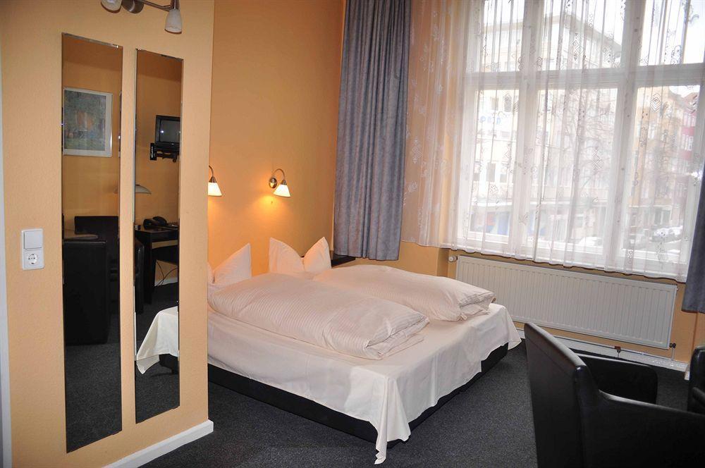 Hotel Am Hermannplatz Берлін Екстер'єр фото