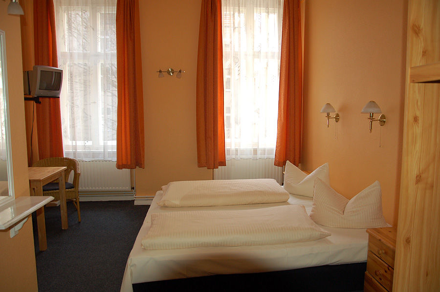 Hotel Am Hermannplatz Берлін Екстер'єр фото