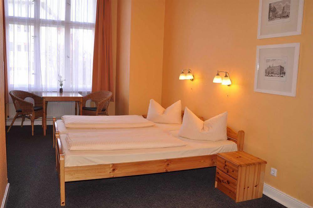 Hotel Am Hermannplatz Берлін Екстер'єр фото