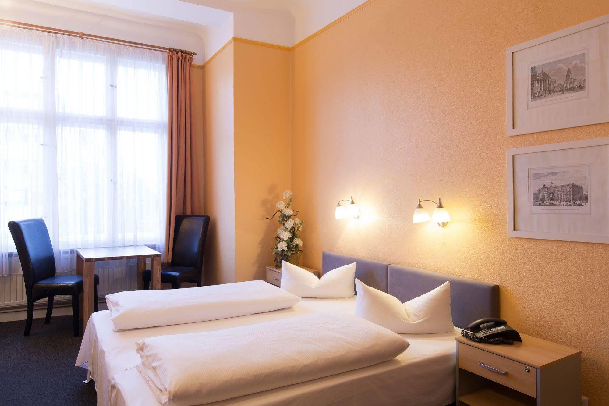 Hotel Am Hermannplatz Берлін Екстер'єр фото